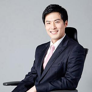 环保型企业人才管理——采访新疆海克新能源科技有限公司的董事长邓玉江